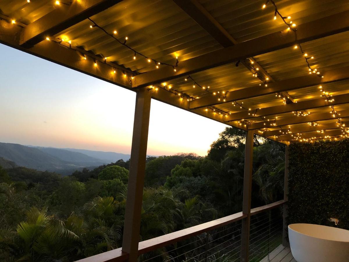 Maleny Luxury Cottages Exteriör bild
