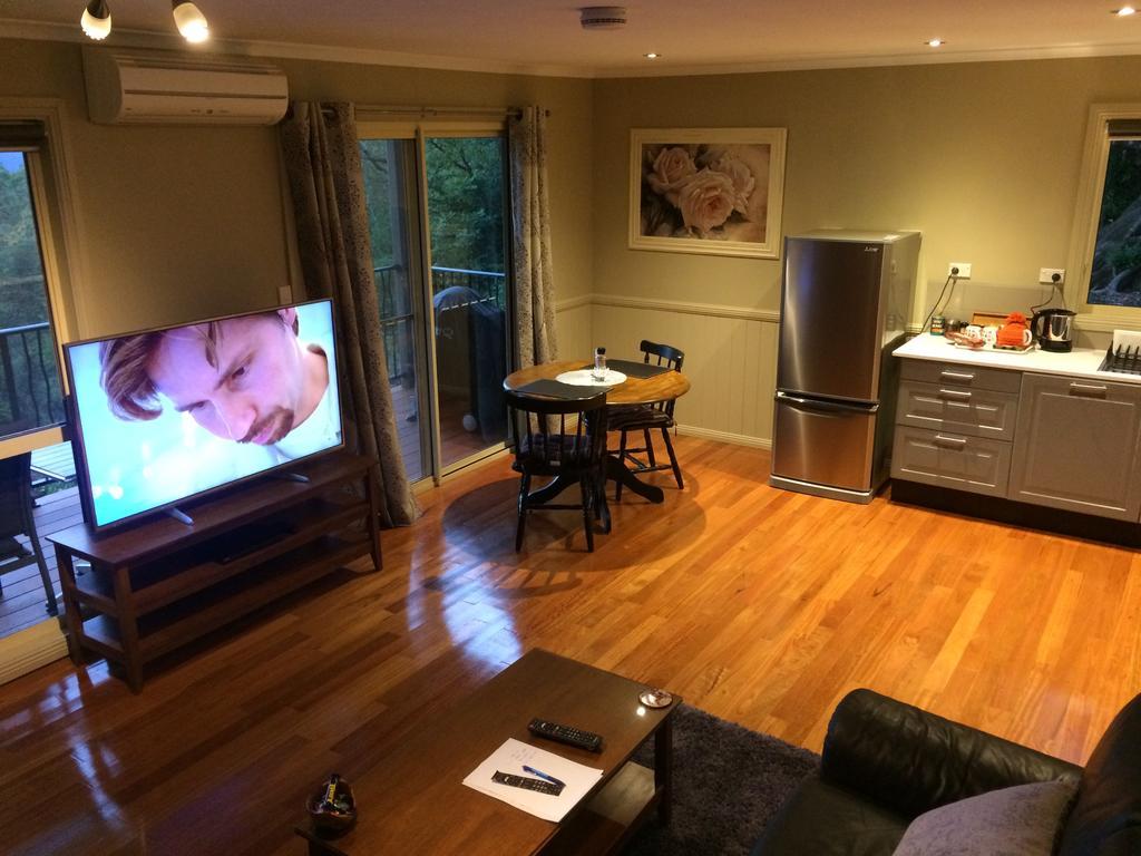 Maleny Luxury Cottages Exteriör bild