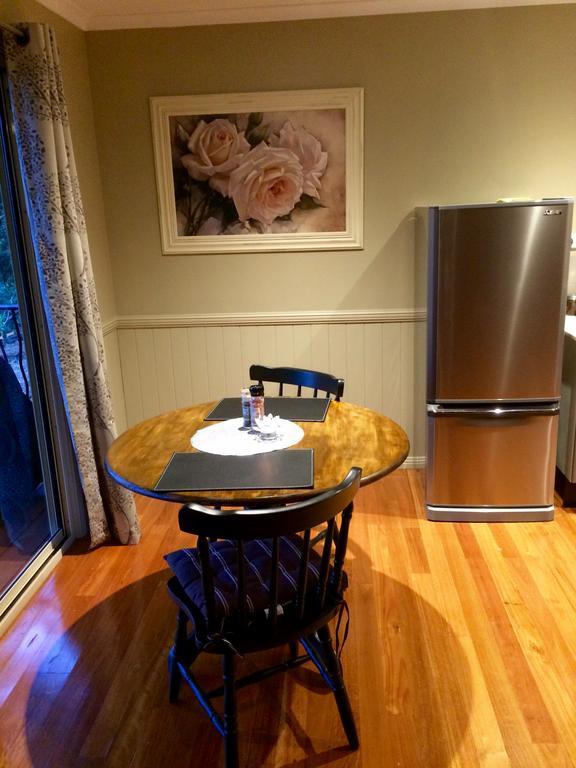 Maleny Luxury Cottages Exteriör bild