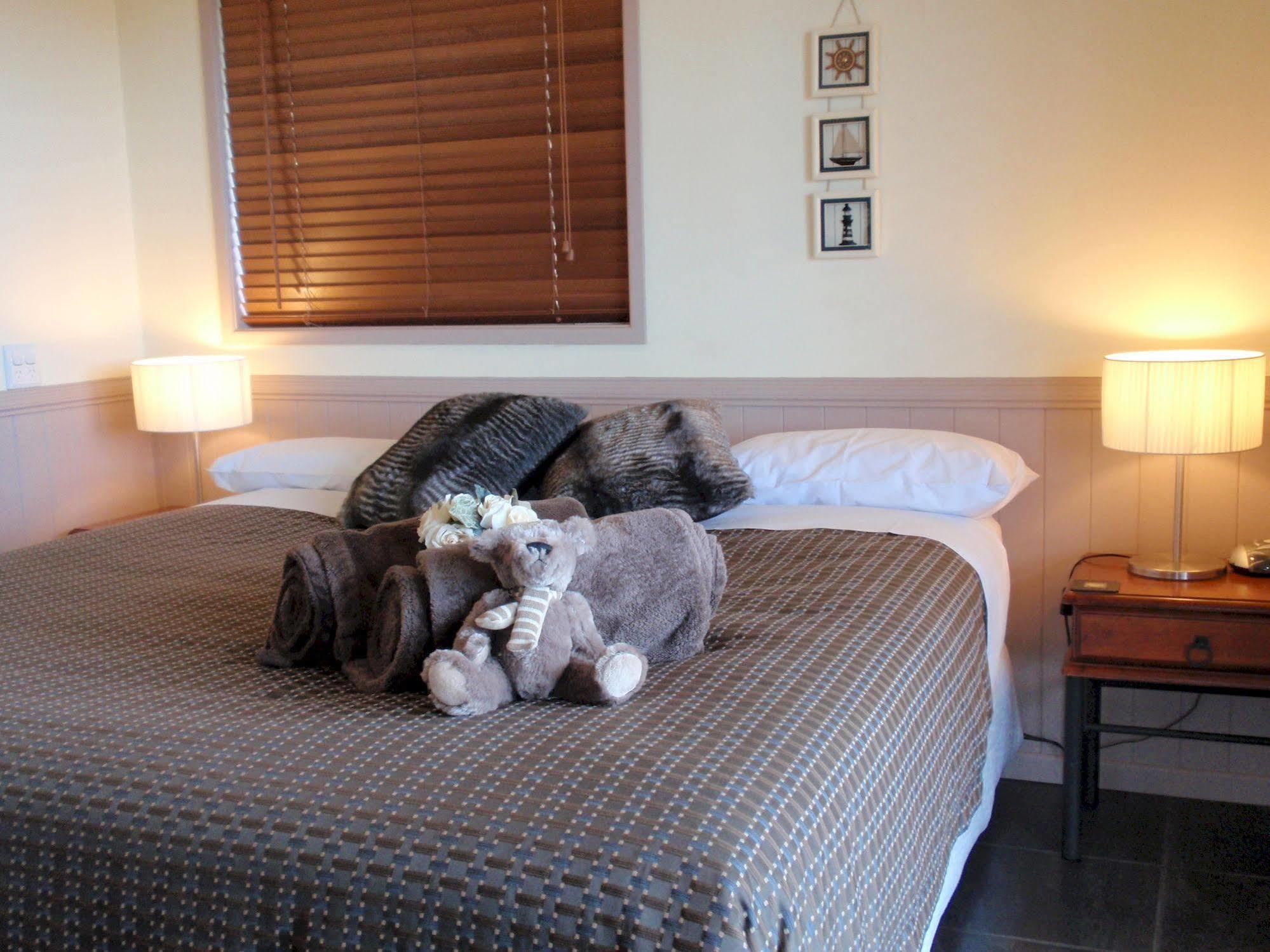Maleny Luxury Cottages Exteriör bild