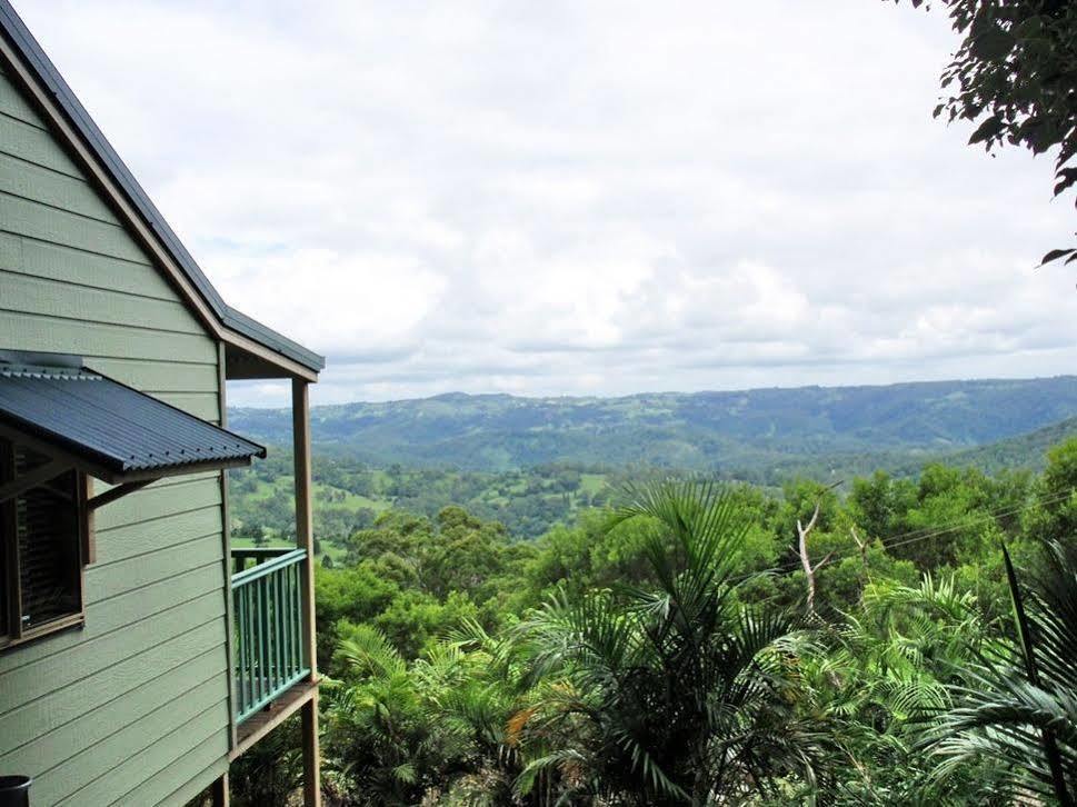 Maleny Luxury Cottages Exteriör bild